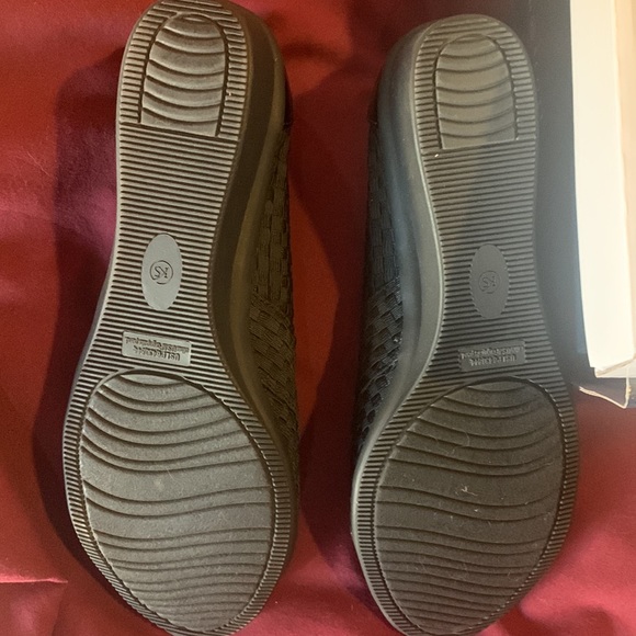 Karen Scott beautiful wedge - Picture 2 of 4